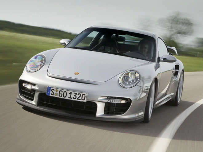 New Porsche 911 GT2 Officially Revealed with 530 Horsepower